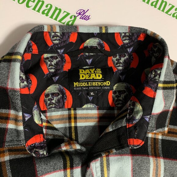 Middle Of Beyond Flannel Shirt Day Of The Dead Zombie MOB Plaid Blue Mens XL - Picture 10 of 10